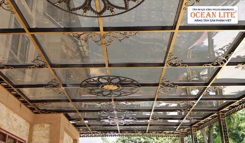 Việc lựa chọn tấm Polycarbonate không chỉ mang lại hiệu quả trước mắt mà còn đem đến nhiều giá trị lâu dài cho công trình