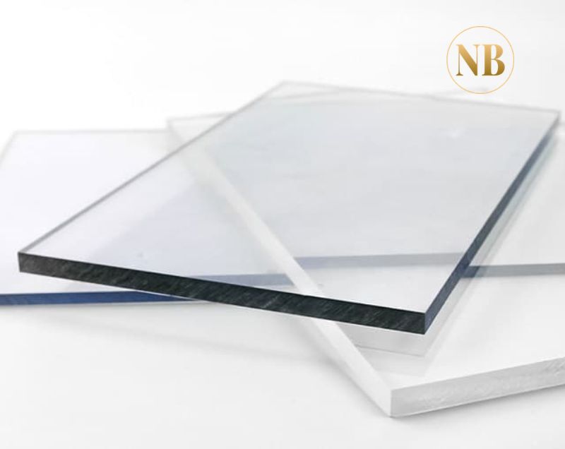 Tấm nhựa Polycarbonate dạng đặc